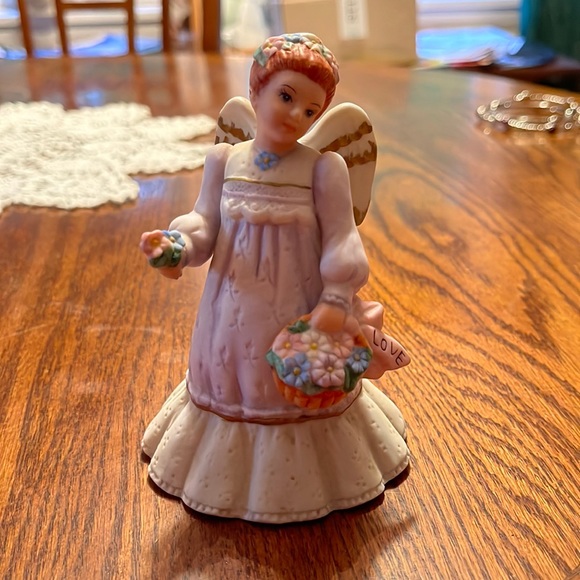 Musical Angle figure - Picture 1 of 6